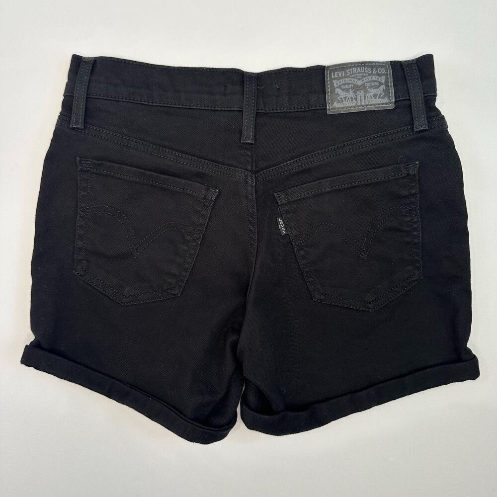 Levi’s Mid Length Shorts in Black Cotton Size 26